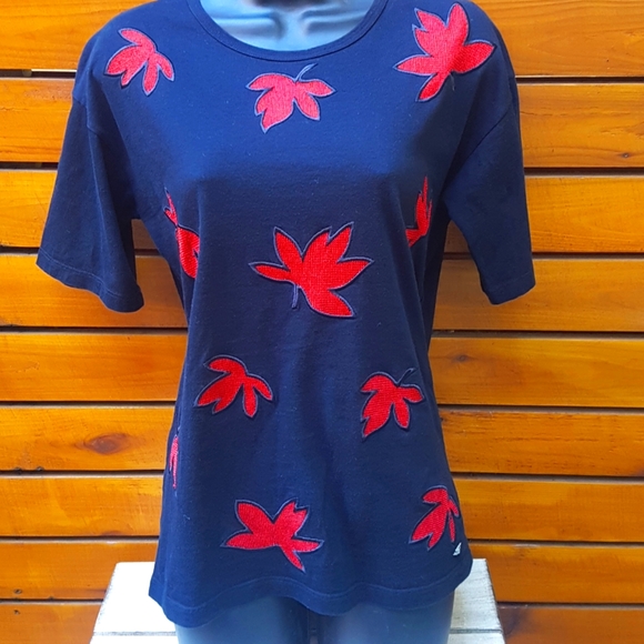 Versace Tops - VERSUS BY GIANNI VERSACE LEAF SHIRT (M)